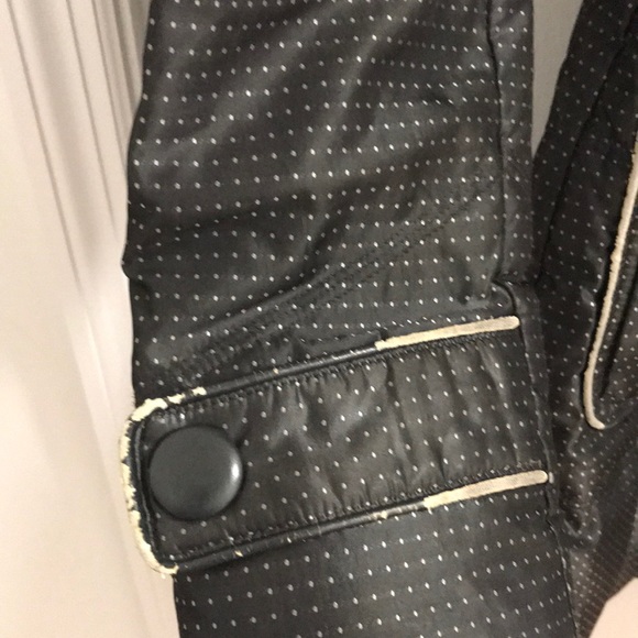 Jacket - Picture 4 of 4